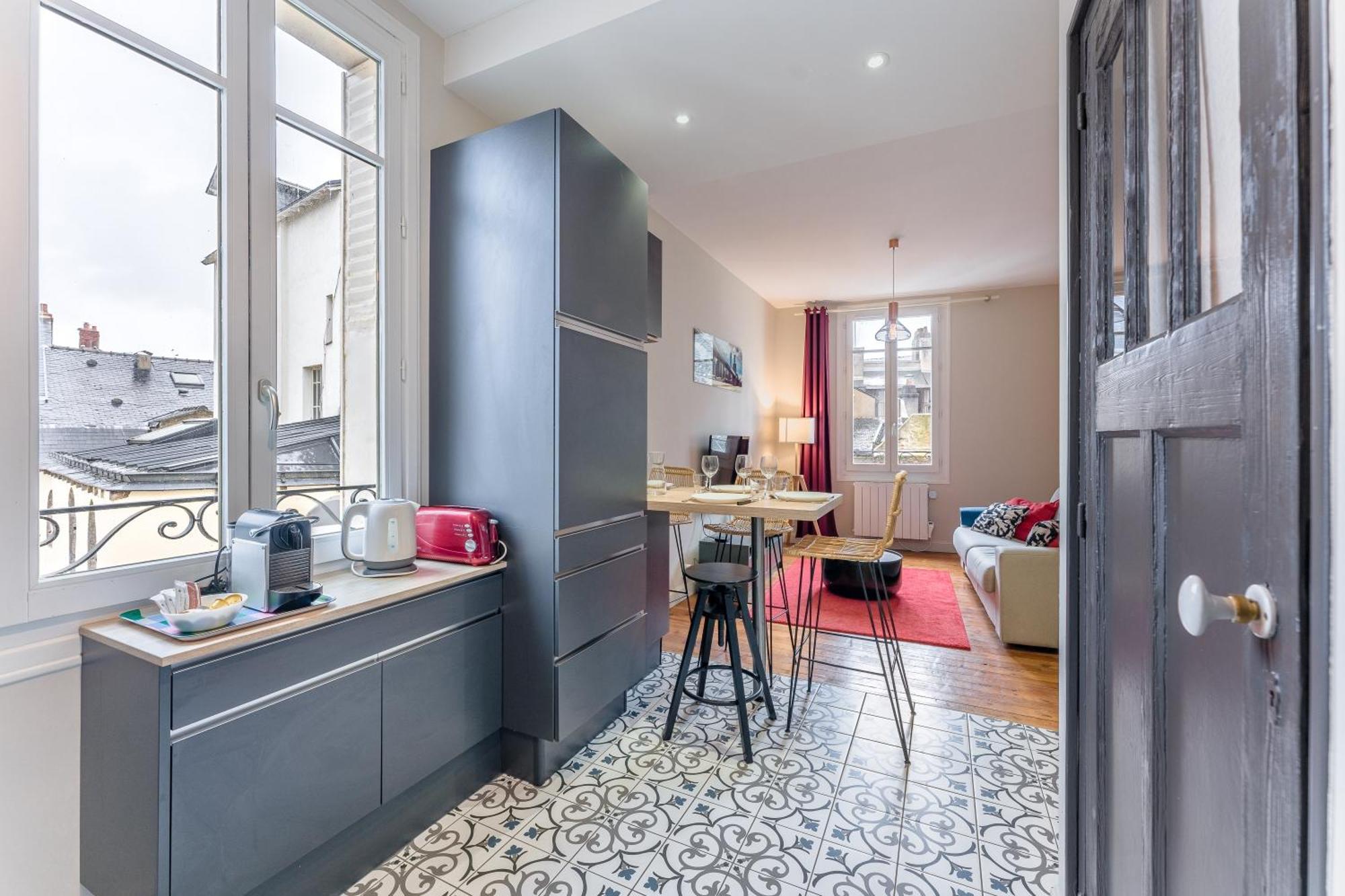 Le Petit Bacchus - Au Coeur De Nantes Apartment Exterior photo